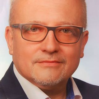 Profile Picture of Andrzej Tokarczyk (@andrzej.tokarczyk.581) on Facebook