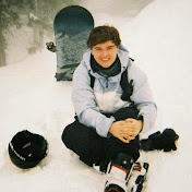 Profile Picture of Christopher Finch (@ChrstopherFinch) on Youtube