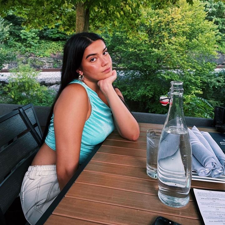 Profile Picture of carlisison (@carlisison) on Tiktok