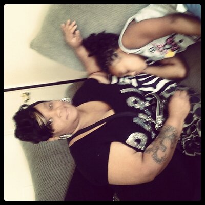 Profile Picture of Monique Garrett (@itsmewifey52414) on Twitter