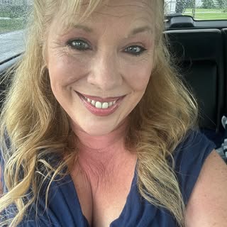 Profile Picture of Candi Gilbert (@blondeh2004) on Instagram