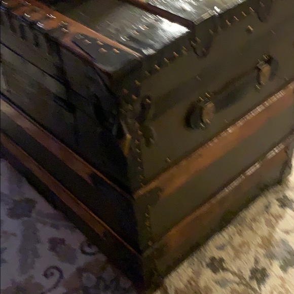 Profile Picture of Tom Gamby (@ttunes2) on Poshmark