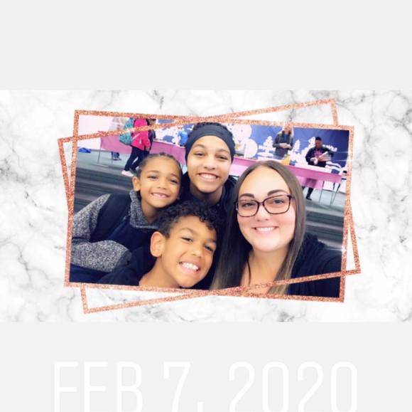 Profile Picture of Nicole Conditt (@nconditt) on Poshmark