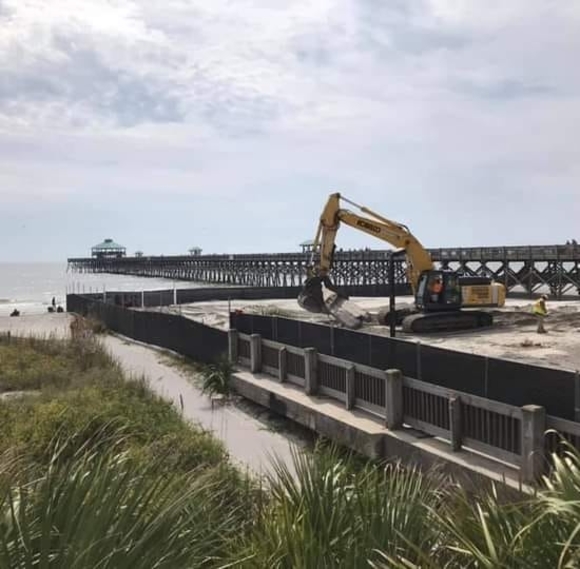 Profile Picture of Elaine Deveaux (@edeveaux) on Poshmark