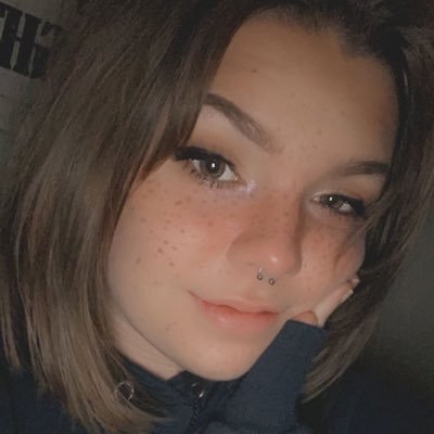 Profile Picture of Cecelia Rodriguez (@doofusbafoon) on Twitter