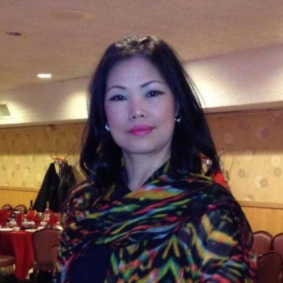 Profile Picture of Sinny Tang (@sinny1088) on Poshmark