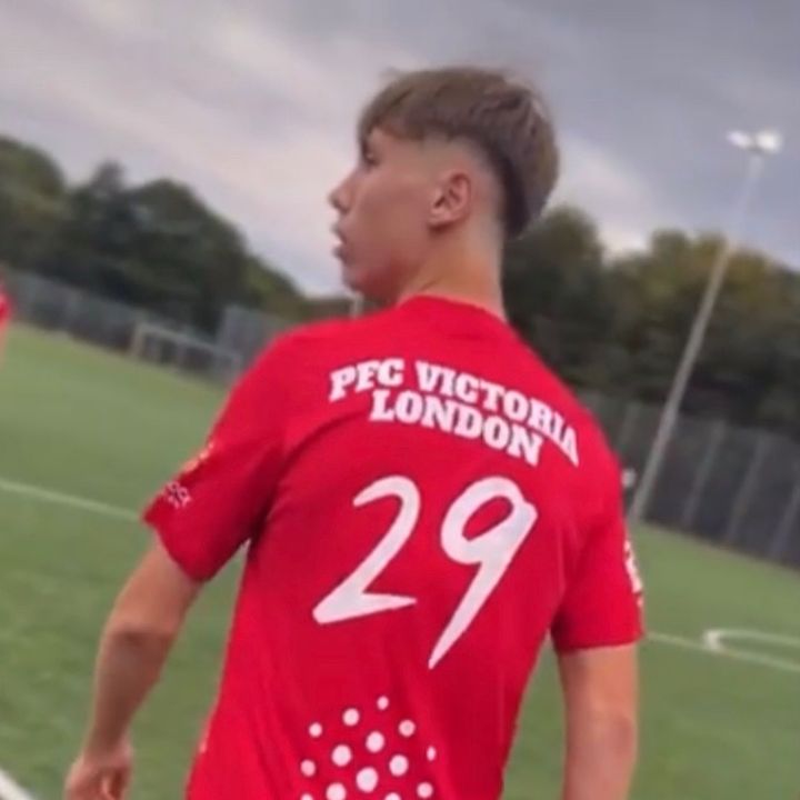 Profile Picture of Daniel Golabek (@danio1717) on Tiktok