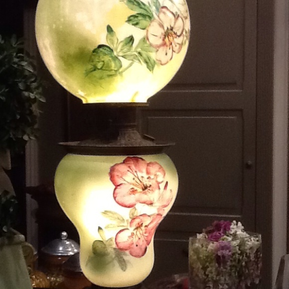 Profile Picture of Marleen Schraw (@marleegirl1) on Poshmark