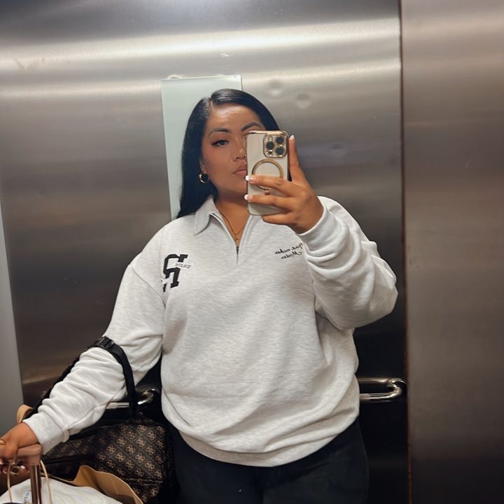 Profile Picture of Manuqueen676🇹🇴 (@dawnmanu676) on Tiktok