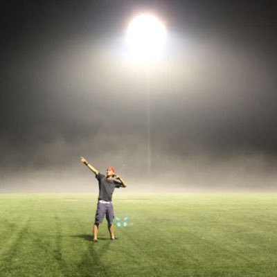 Profile Picture of Dan Milo (@DMiles98) on Twitter