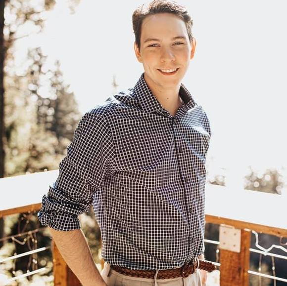Profile Picture of Chase Gray (@llamacorns21) on Poshmark