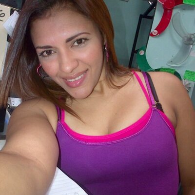 Profile Picture of Lily Fernandez (@Lilyfernandez75) on Twitter