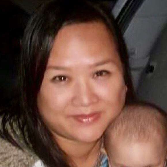 Profile Picture of Kathy Joling (@kathy_joling) on Poshmark
