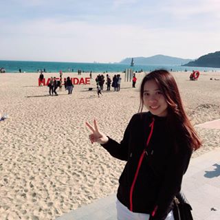 Profile Picture of Zoey Tsai (@qiongyuecai) on Facebook