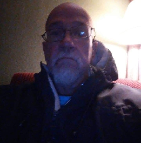 Profile Picture of James Glidewell (@jamesglidewell) on Poshmark