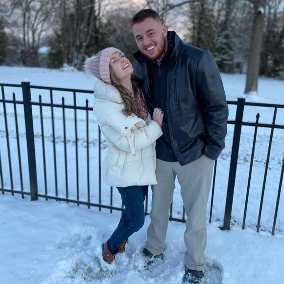 Profile Picture of Jonah Cole (@jonahcole20) on Poshmark