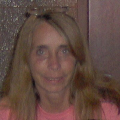 Profile Picture of Cindy Long (@howdy53) on Twitter