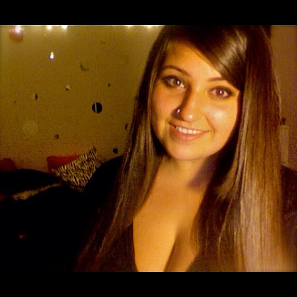 Profile Picture of Alex Derderian (@alexderderian) on Poshmark