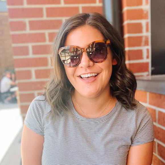 Profile Picture of Mackenzie Capretti (@mlcapretti22) on Poshmark