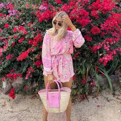 Profile Picture of Megan (@meganclements) on Twitter