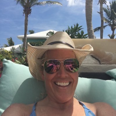 Profile Picture of Alison Schuster (@AliSchuHarmony) on Twitter