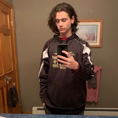 Profile Picture of Alex Hixson (@alex_hixson) on Twitter