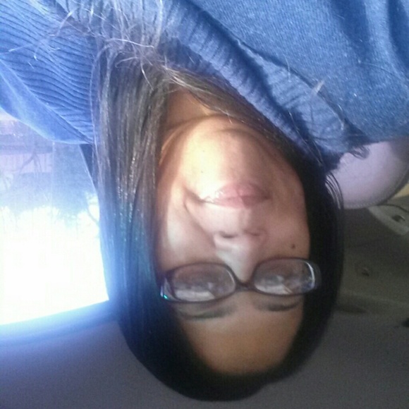 Profile Picture of Dayna Hardy (@dmhardy72) on Poshmark