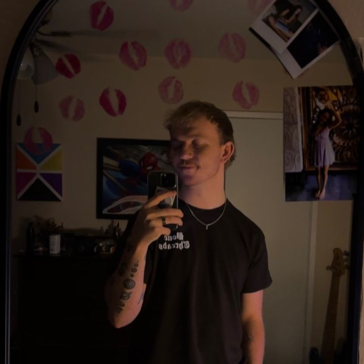 Profile Picture of   Carson (@carsonlaw) TikTok... (@carsonlaw) on Tiktok