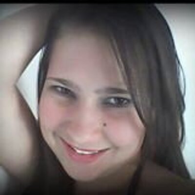 Profile Picture of Lara Santana (@larasantana23) on Twitter