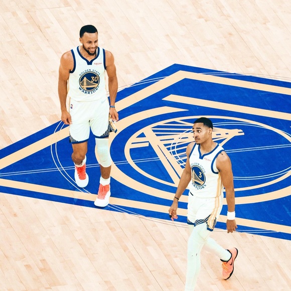 Profile Picture of Pablo Musila (@wavepapiijr) on Poshmark