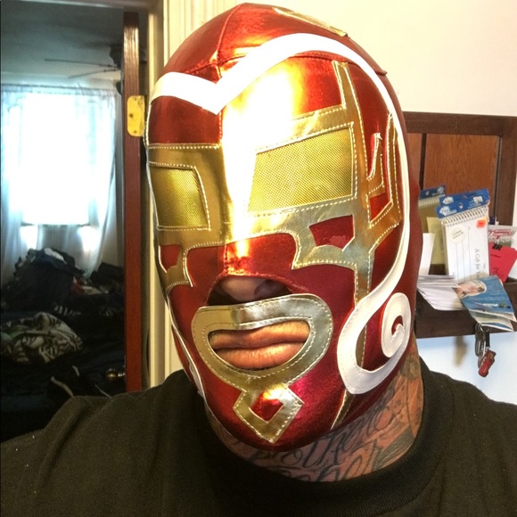 Profile Picture of Barry Bonnifield (@money_grip) on Poshmark