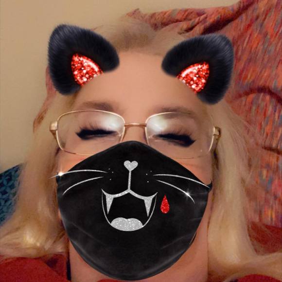 Profile Picture of Nancy Fagan (@nancyann1967) on Poshmark