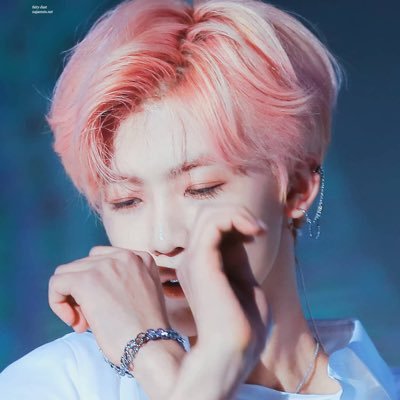 ɪɴᴛᴇʀsᴛᴇʟʟᴀʀ ✨ - Twitter Profile Picture of ɪɴᴛᴇʀsᴛᴇʟʟᴀʀ ✨ (@ThomasBecher5) on Twitter