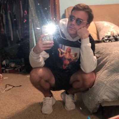 Profile Picture of Barrett Luci (@damnbluci) on Twitter