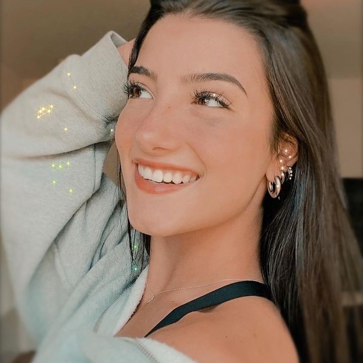 Profile Picture of summer (@chrlisaqua) on Tiktok