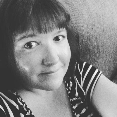 Profile Picture of Courtney Duran (@toopunkrawk) on Twitter