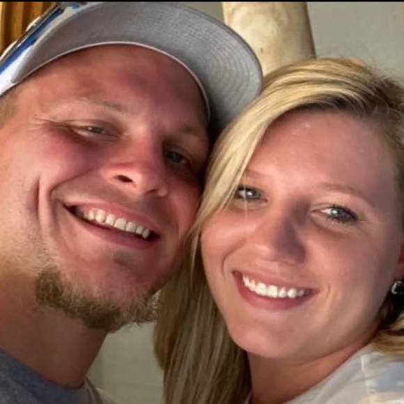 Profile Picture of Alissa Haney (@alissalynn) on Poshmark