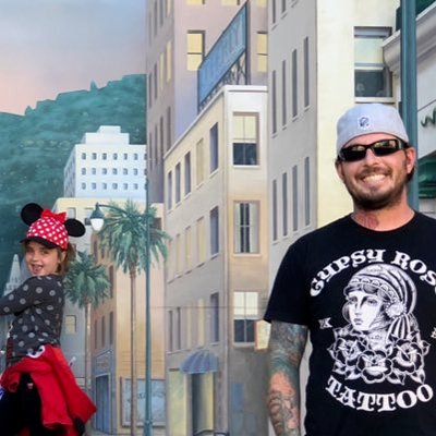 Profile Picture of Jake Beckwith (@JakeBeckwith6) on Twitter