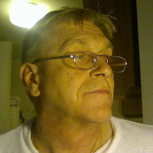 Robert Sokolowski - Myspace Profile Picture of Robert Sokolowski (@oldbobski1) on Myspace