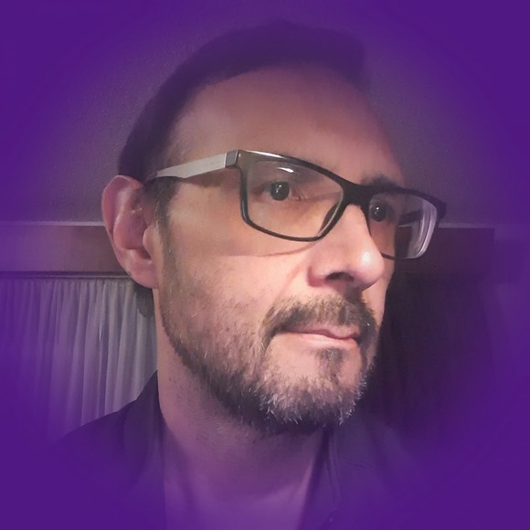 Profile Picture of Wade Hunter (@swhunter0111) on Poshmark