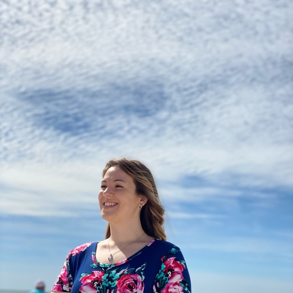 Profile Picture of Brenda Pallotti (@brendapallotti) on Poshmark