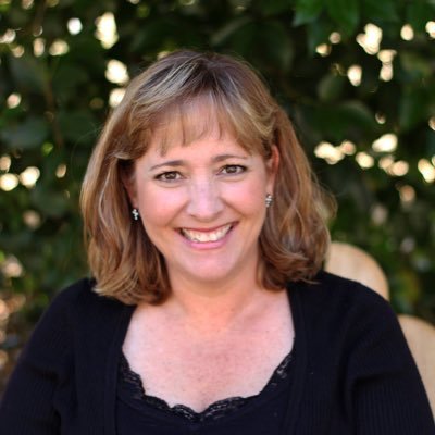 Profile Picture of Alexis James (@alexisjames27) on Twitter