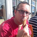 Profile Picture of simon tarr (@seial8tr) on Instagram