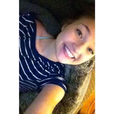 Profile Picture of Andrea Blumensaadt (@orderlymedford) on Twitter