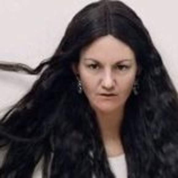 Profile Picture of Fiona Duncan (@fionarm68) on Poshmark