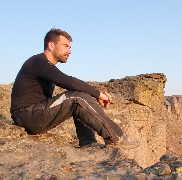 Profile Picture of John Palombo (@johnpalombo) on Poshmark