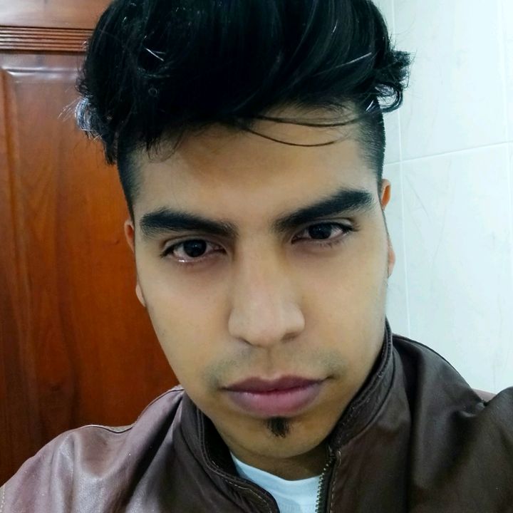 Profile Picture of Alexander Córdoba (@alexandercordoba_) on Tiktok