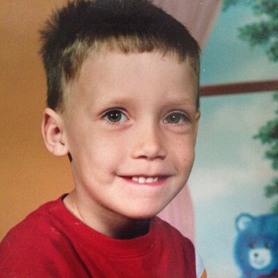 Profile Picture of Daniel Floss Jones (@DanielFlossJ) on Twitter