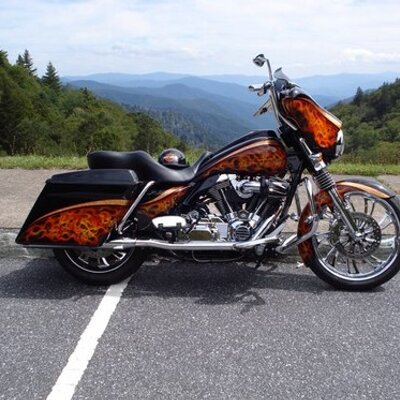 Profile Picture of Tony Teal (@harleyman1952) on Twitter
