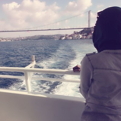 Profile Picture of halimo abdullahi (@HalimoAbdullah) on Twitter